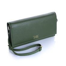 Load image into Gallery viewer, shoptannerie Green travel wallet - shoptannerie