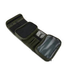 Load image into Gallery viewer, shoptannerie Green Hanging Washbag - shoptannerie